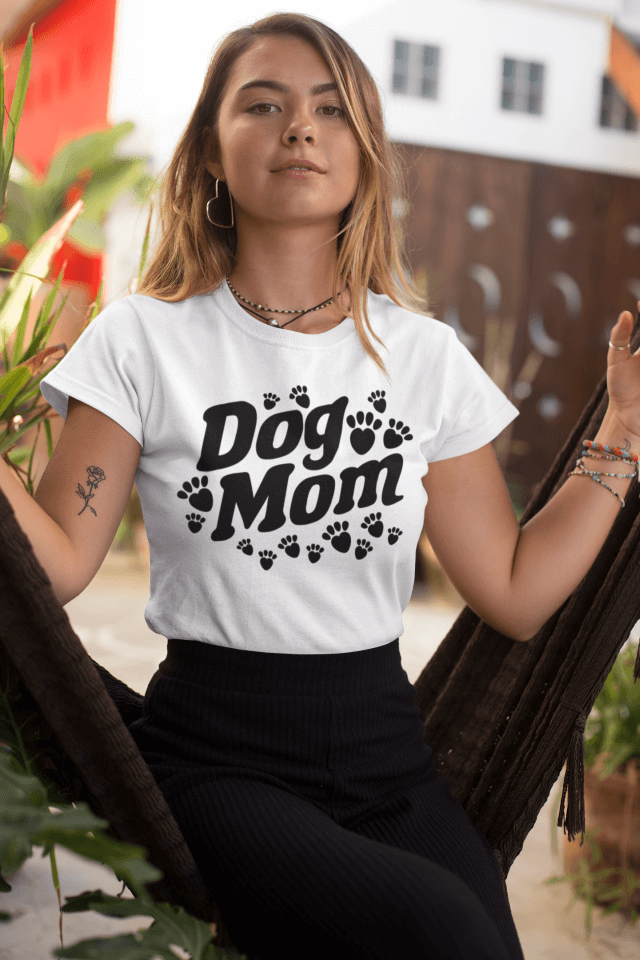 Dog Mom 31-6 Mockup